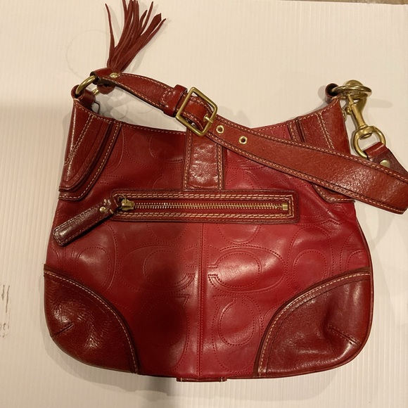 Coach Red Leather Shoulder Bag with Gold Accents - Picture 2 of 4